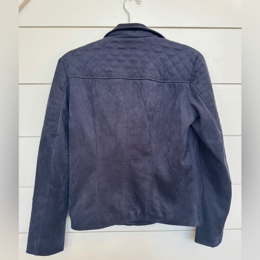 Kut From The Kloth Quilted Panel Faux Suede Moto Jacket
Size Medium - Picture 3 of 8